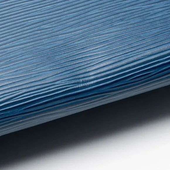 Louis Vuitton Vintage Epi Leather Pochette Accessoires - Picture 13 of 13